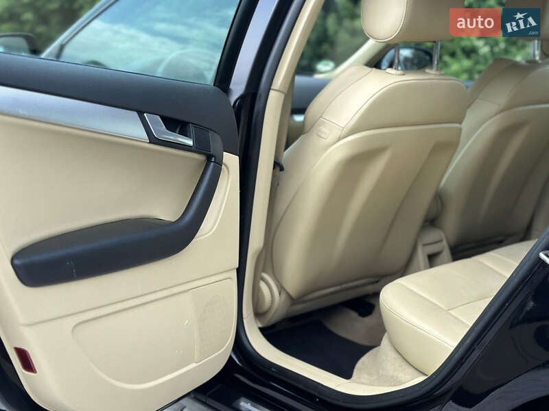 Хэтчбек Audi A3 2009 в Староконстантинове