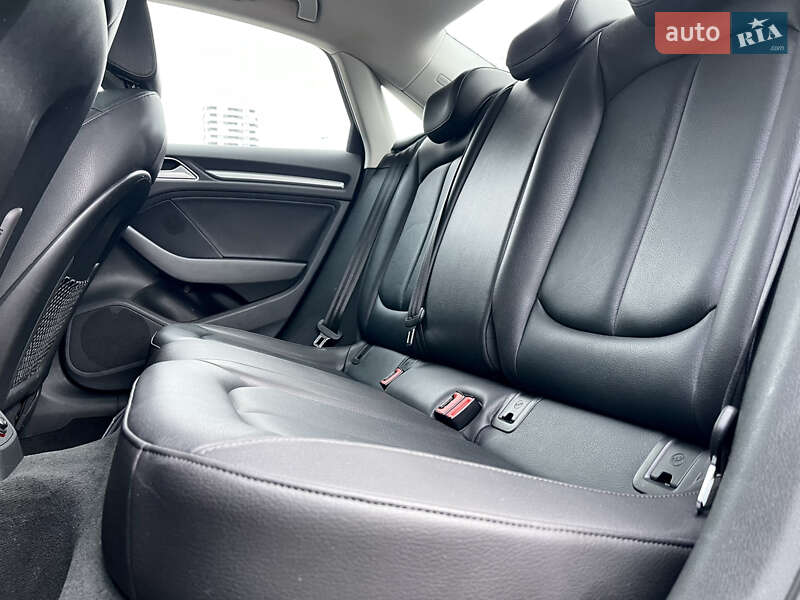 Седан Audi A3 2016 в Киеве фото 33 Седан Audi A3 2016 в Киеве