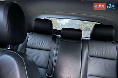 Хэтчбек Audi A3 2004 в 