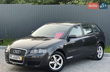 Хэтчбек Audi A3 2007 в 