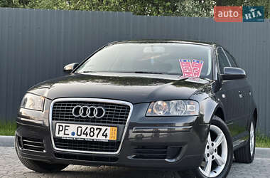 Хэтчбек Audi A3 2007 в 