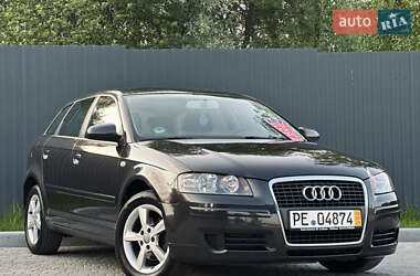 Хэтчбек Audi A3 2007 в 