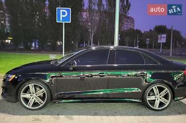 Седан Audi A3 2016 в 