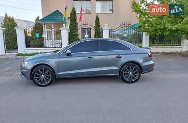 Седан Audi A3 2015 в 