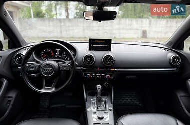 Седан Audi A3 2016 в 