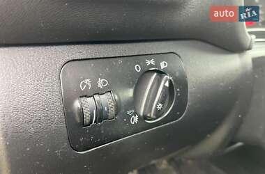 Хэтчбек Audi A3 2001 в 