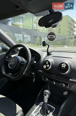 Седан Audi A3 2014 в 