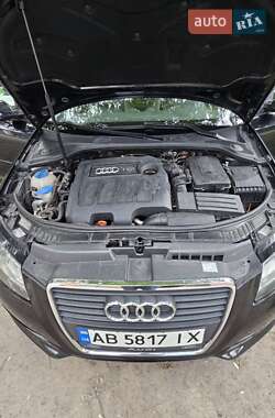 Хэтчбек Audi A3 2011 в 