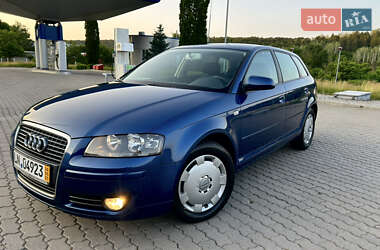 Хэтчбек Audi A3 2007 в 