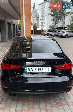 Седан Audi A3 2016 в 
