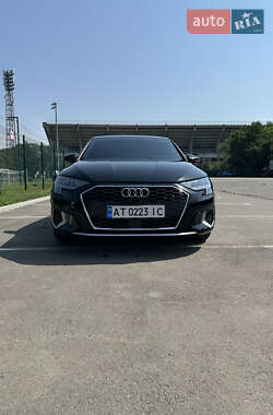 Хэтчбек Audi A3 2022 в Ивано-Франковске