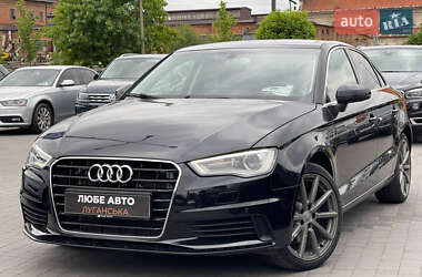Седан Audi A3 2014 в Львове
