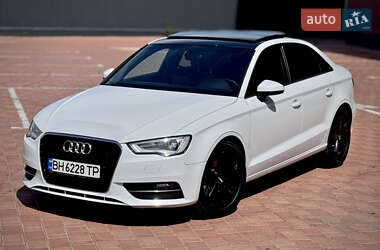 Седан Audi A3 2015 в Одесі