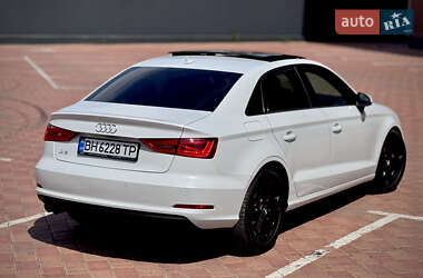 Седан Audi A3 2015 в 