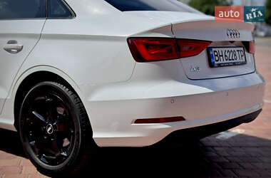 Седан Audi A3 2015 в 