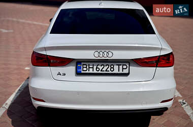 Седан Audi A3 2015 в 