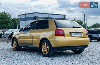 Хэтчбек Audi A3 1997 в 
