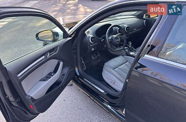 Хэтчбек Audi A3 2017 в 