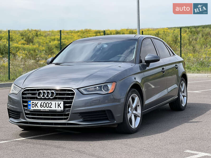 Седан Audi A3 2015 в 