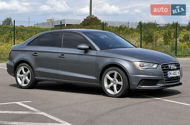 Седан Audi A3 2015 в 