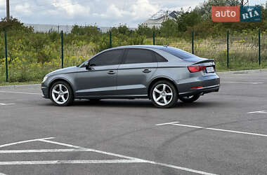 Седан Audi A3 2015 в 