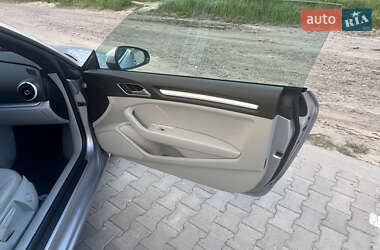 Кабриолет Audi A3 2016 в 
