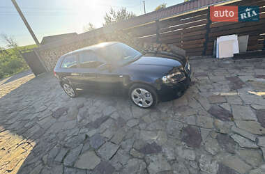 Хэтчбек Audi A3 2006 в 