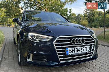 Седан Audi A3 2019 в 