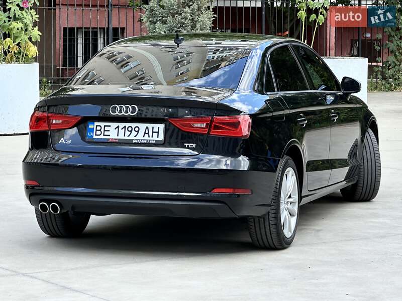 Седан Audi A3 2014 в Одессе