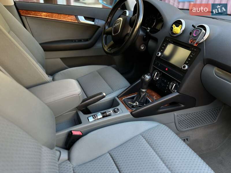 Хэтчбек Audi A3 2010 в Ужгороде