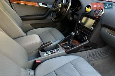 Хэтчбек Audi A3 2010 в 