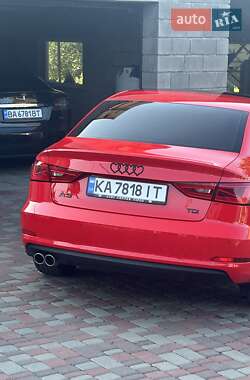 Седан Audi A3 2016 в 