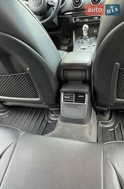 Седан Audi A3 2016 в Києві