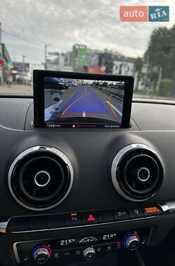 Седан Audi A3 2014 в 