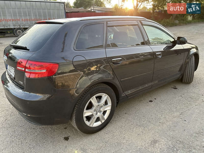 Хэтчбек Audi A3 2010 в Львове