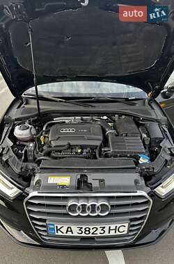 Седан Audi A3 2014 в 