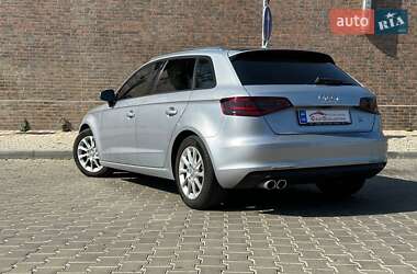 Хэтчбек Audi A3 2016 в 