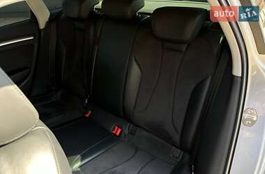 Хэтчбек Audi A3 2016 в 