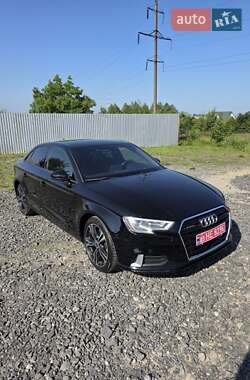 Седан Audi A3 2017 в Хмельницькому