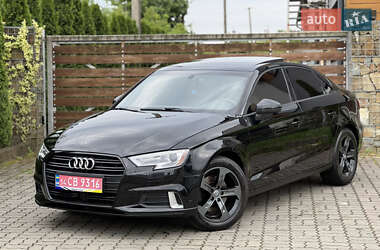 Седан Audi A3 2018 в Стрые