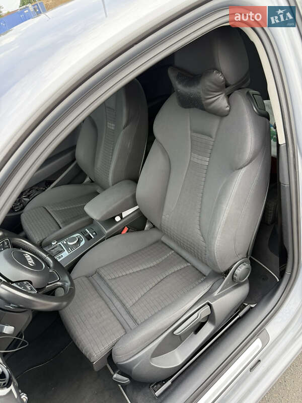 Хетчбек Audi A3 2015 в Дніпрі