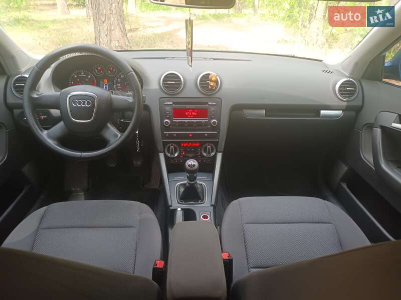 Хэтчбек Audi A3 2010 в Гадяче