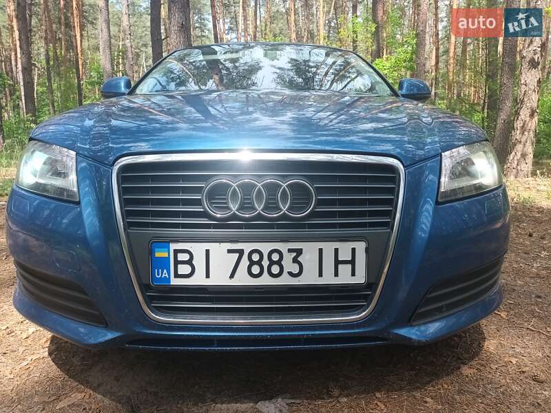 Хэтчбек Audi A3 2010 в Гадяче