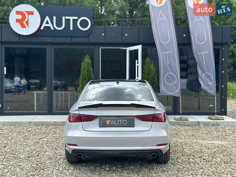 Седан Audi A3 2015 в Львове