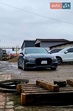 Седан Audi A3 2020 в Ивано-Франковске