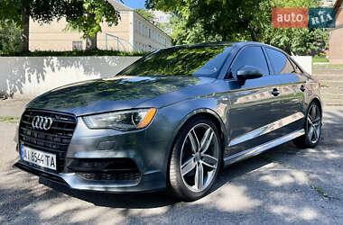 Седан Audi A3 2015 в 
