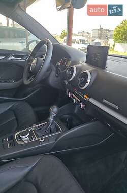 Седан Audi A3 2017 в 