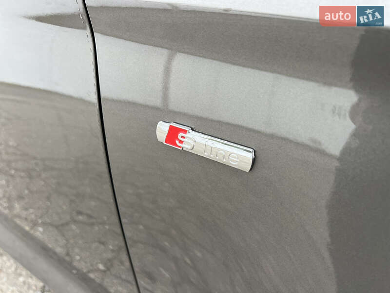Седан Audi A3 2015 в Киеве