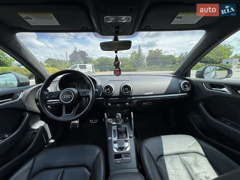 Седан Audi A3 2017 в Полтаве