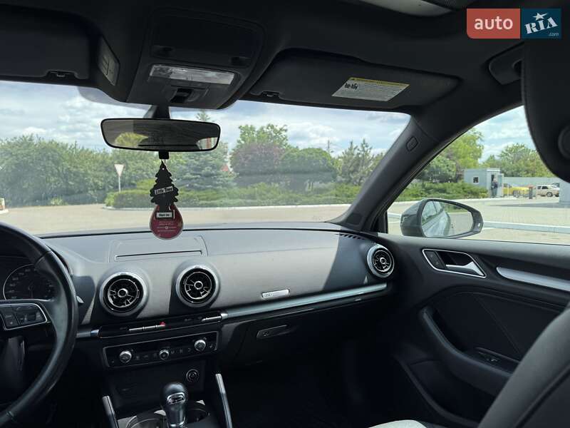 Седан Audi A3 2017 в Полтаве